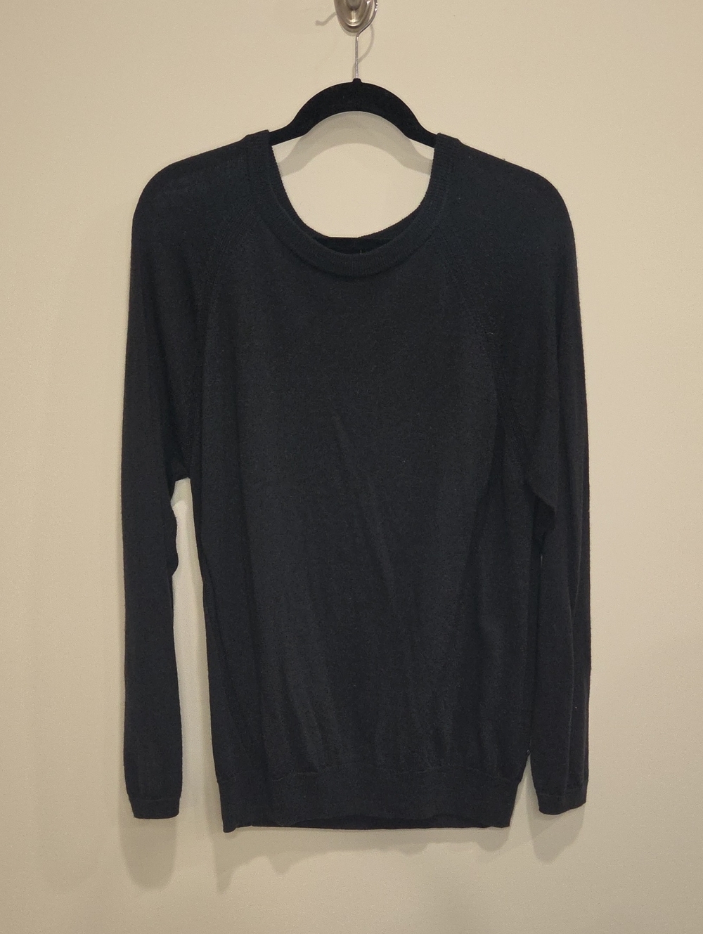 Lululemon Merino Wool Black Crew Neck Sweater - Classic Lightweight Knit